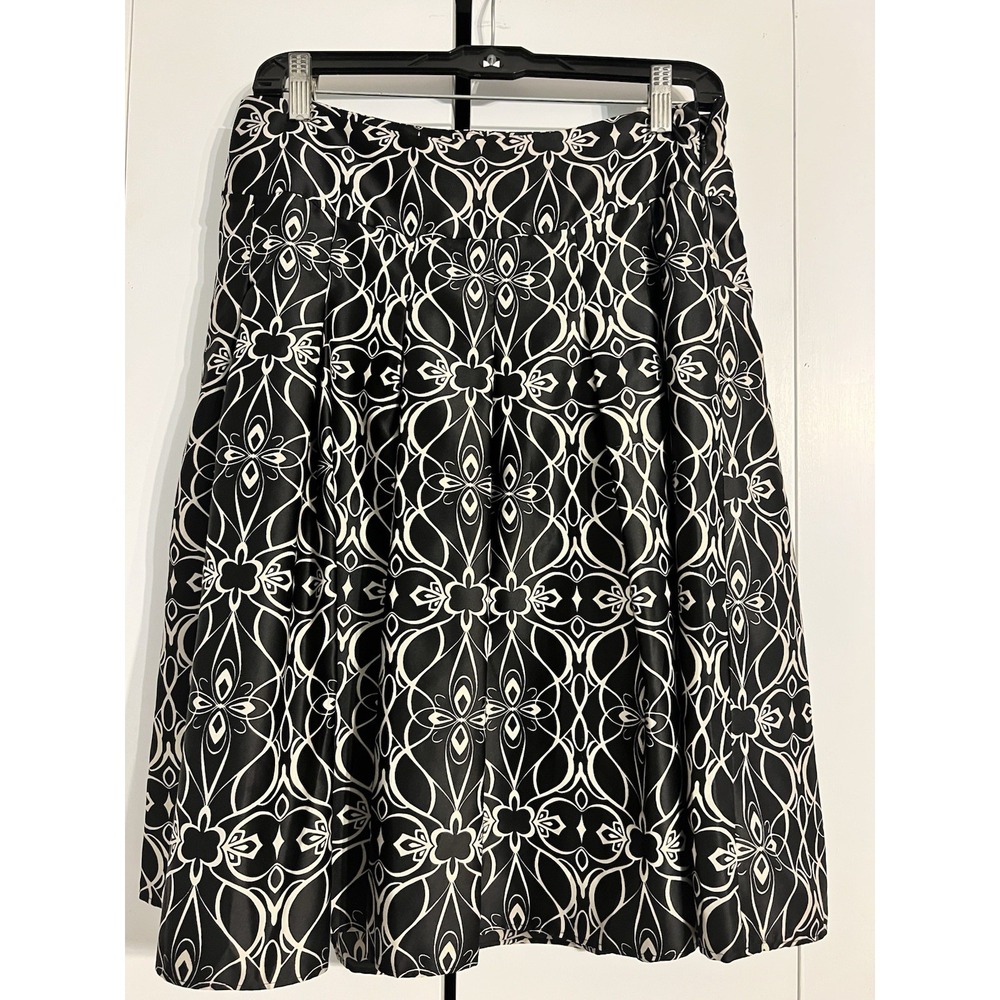 Mossimo Black White Geometric Pleated A-Line Skirt Retro Mod Office Career Sz 4
